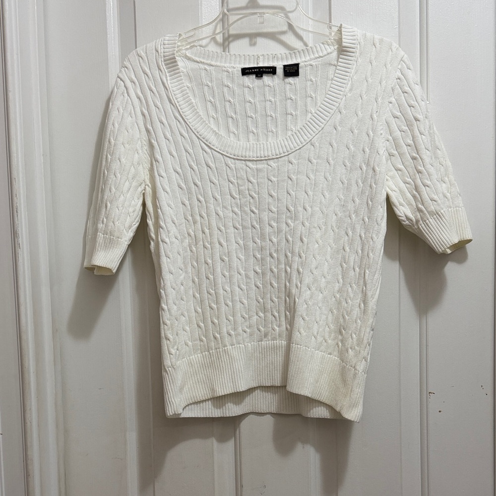 Ann Taylor Cream Cable Knit Sweater